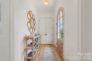 1300 Hazelhurst Ave, Charlotte, NC 28211 - Photo 10