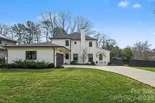 1300 Hazelhurst Ave, Charlotte, NC 28211 - Photo 1