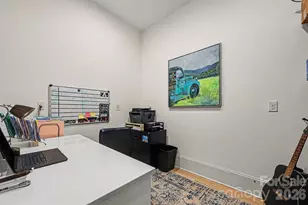 1300 Hazelhurst Ave, Charlotte, NC 28211 - Photo 22