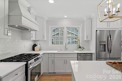 6040 Springhouse Lane, Charlotte, NC 28211 - Photo 4