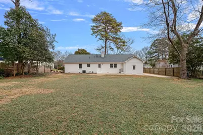 6040 Springhouse Lane, Charlotte, NC 28211 - Photo 32