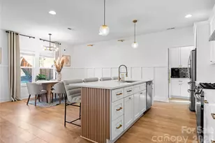 651 Tennyson Dr, Charlotte, NC 28208 - Photo 6