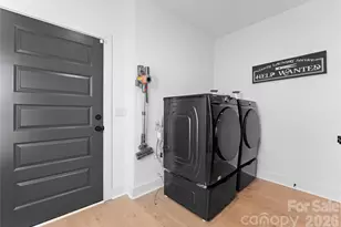 651 Tennyson Dr, Charlotte, NC 28208 - Photo 24