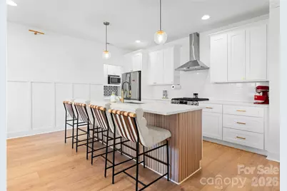 651 Tennyson Drive, Charlotte, NC 28208 - Photo 8