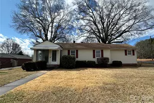 613 W Mill St, Landis, NC 28088 - Photo 1