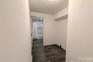 525 S Trenton St, Gastonia, NC 28052 - Photo 18