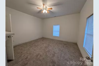 525 S Trenton Street, Gastonia, NC 28052 - Photo 8