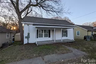 525 S Trenton St, Gastonia, NC 28052 - Photo 2