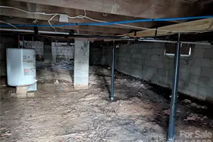 525 S Trenton St, Gastonia, NC 28052 - Photo 38