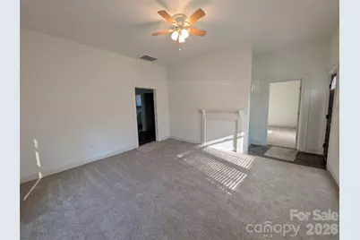 525 S Trenton Street, Gastonia, NC 28052 - Photo 8