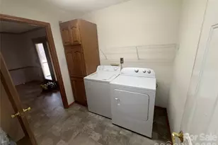 208 Hickory Hills Ln, Lexington, NC 27295 - Photo 20