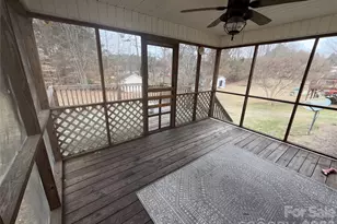 208 Hickory Hills Ln, Lexington, NC 27295 - Photo 26