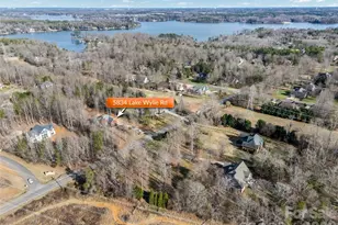 5834 Lake Wylie Rd, Lake Wylie, SC 29710 - Photo 34