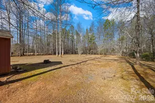 5834 Lake Wylie Rd, Lake Wylie, SC 29710 - Photo 28