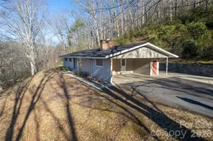 223 Cherry St, Sylva, NC 28779 - Photo 10