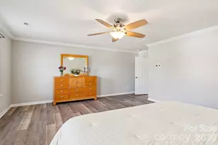 10229 Highland Creek Cir, Fort Mill, SC 29707 - Photo 18