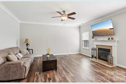 10229 Highland Creek Circle, Fort Mill, SC 29707 - Photo 8
