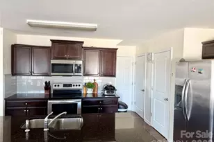 4018 BETHESDA Pl, Concord, NC 28025 - Photo 6