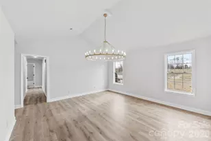 401 Heather Glen Ln, Belmont, NC 28012 - Photo 6