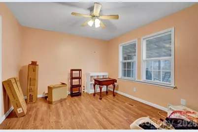 204 W C Avenue, Salisbury, NC 28144 - Photo 18