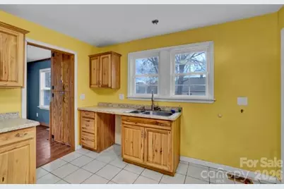 204 W C Avenue, Salisbury, NC 28144 - Photo 14