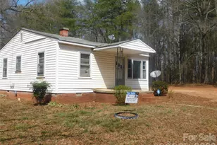 121 Taylor St, York, SC 29745 - Photo 2