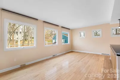 600 Boyce Road, Charlotte, NC 28211 - Photo 12