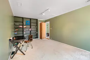 600 Boyce Rd, Charlotte, NC 28211 - Photo 26