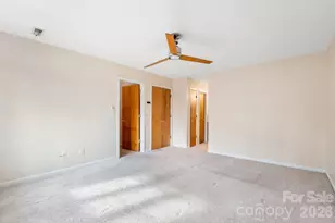 600 Boyce Rd, Charlotte, NC 28211 - Photo 18