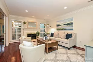 7417 Red Oak Ln, Charlotte, NC 28226 - Photo 4