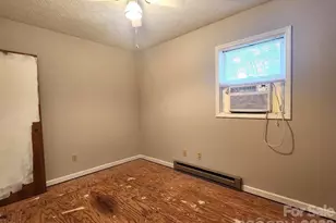 109 Sherwood Dr, Morganton, NC 28655 - Photo 8