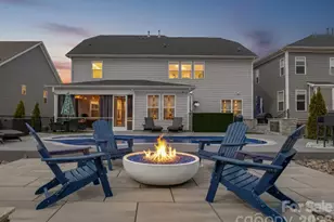 15213 Shallow Ridge Rd, Charlotte, NC 28278 - Photo 2