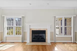 390 Classic Oaks Cir, Hendersonville, NC 28792 - Photo 6