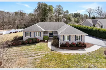 390 Classic Oaks Circle, Hendersonville, NC 28792 - Photo 32