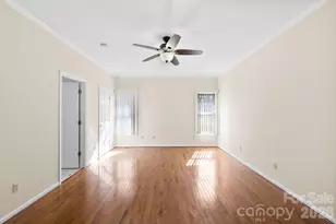 390 Classic Oaks Cir, Hendersonville, NC 28792 - Photo 20