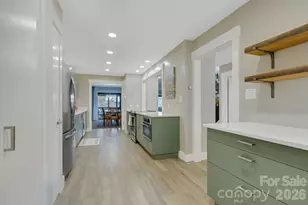 403 Crowfields Dr, Asheville, NC 28803 - Photo 18