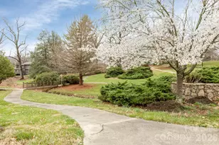 403 Crowfields Dr, Asheville, NC 28803 - Photo 38