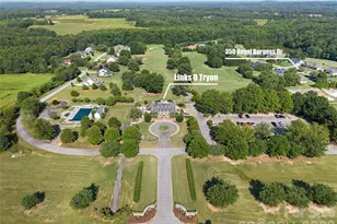 350 Royal Burgess Dr, Campobello, SC 29322 - Photo 42