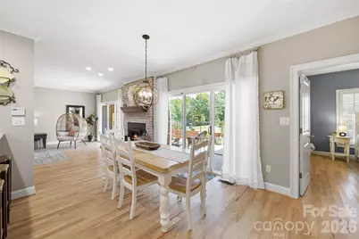 350 Royal Burgess Drive, Campobello, SC 29322 - Photo 6