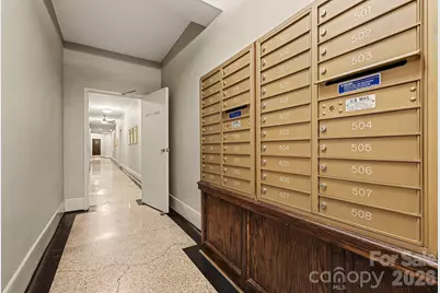 301 W 10th Street, Charlotte, NC 28202 - Photo 28