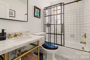 301 W 10th St, Charlotte, NC 28202 - Photo 22