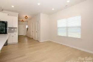 16030 Seagard Cv, Charlotte, NC 28278 - Photo 8