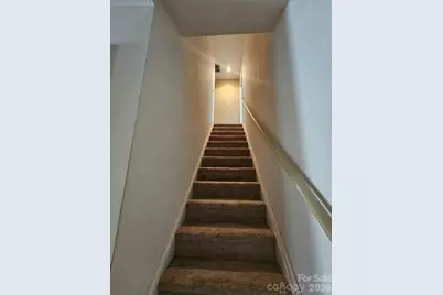 5725 Brookfield Pointe Drive, Charlotte, NC 28216 - Photo 2