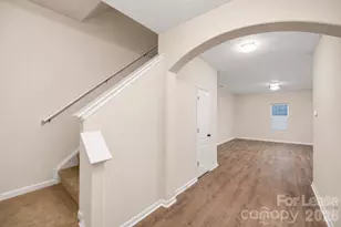 8422 Candlenut Ln, Charlotte, NC 28215 - Photo 12