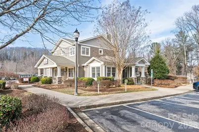 900 Vista Lake Drive #301, Candler, NC 28715 - Photo 16