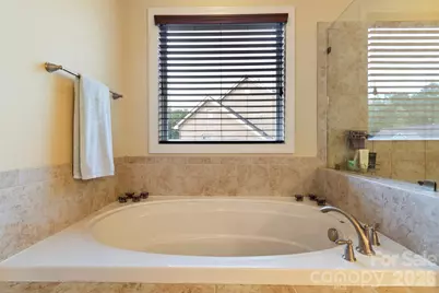 18021 Pawleys Plantation Lane, Charlotte, NC 28278 - Photo 24