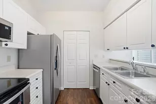 711 Stone Village Dr, Fort Mill, SC 29708 - Photo 18