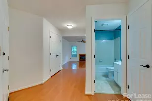 19827 Henderson Rd, Cornelius, NC 28031 - Photo 4