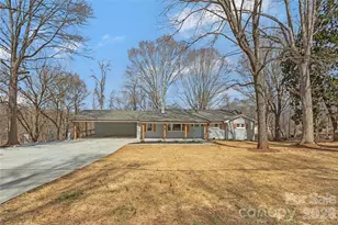334 Country Ln, Mocksville, NC 27028 - Photo 1
