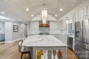 5023 Gorham Dr, Charlotte, NC 28226 - Photo 2